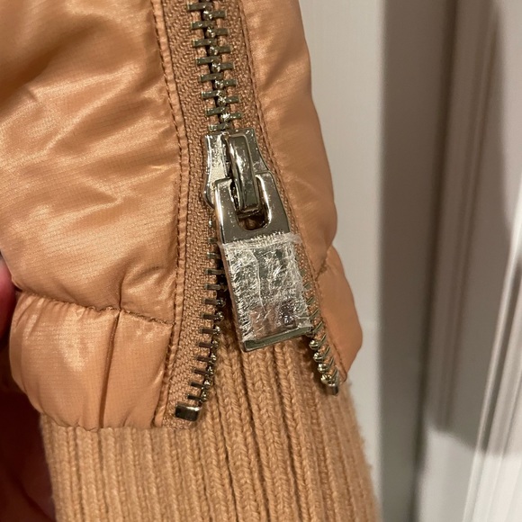 Series by Nicole Benisti NWT sz XS ( worn once -real fox fur)  -Caramel/🥂 color - Picture 8 of 17